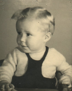 Photo of Bertel Lund Hansen as a child