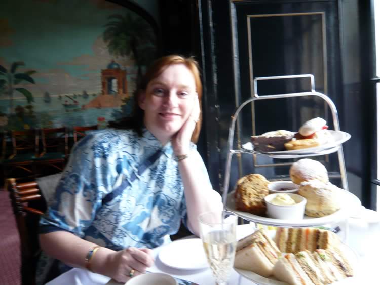 Photo of Stephanie having afternoon tea at Blenheim (not a boink but discussed boinkily)