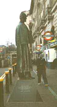 Sherlock statue